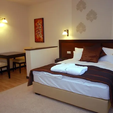 Aurum Hotel